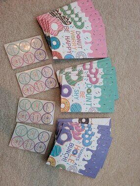 Sweets donut Girls party favor gift bags & stickers thanks a hole lot happy shy